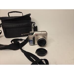 Olympus Camedia C-720 Ultra Zoom Digital Camera - Tested & Working